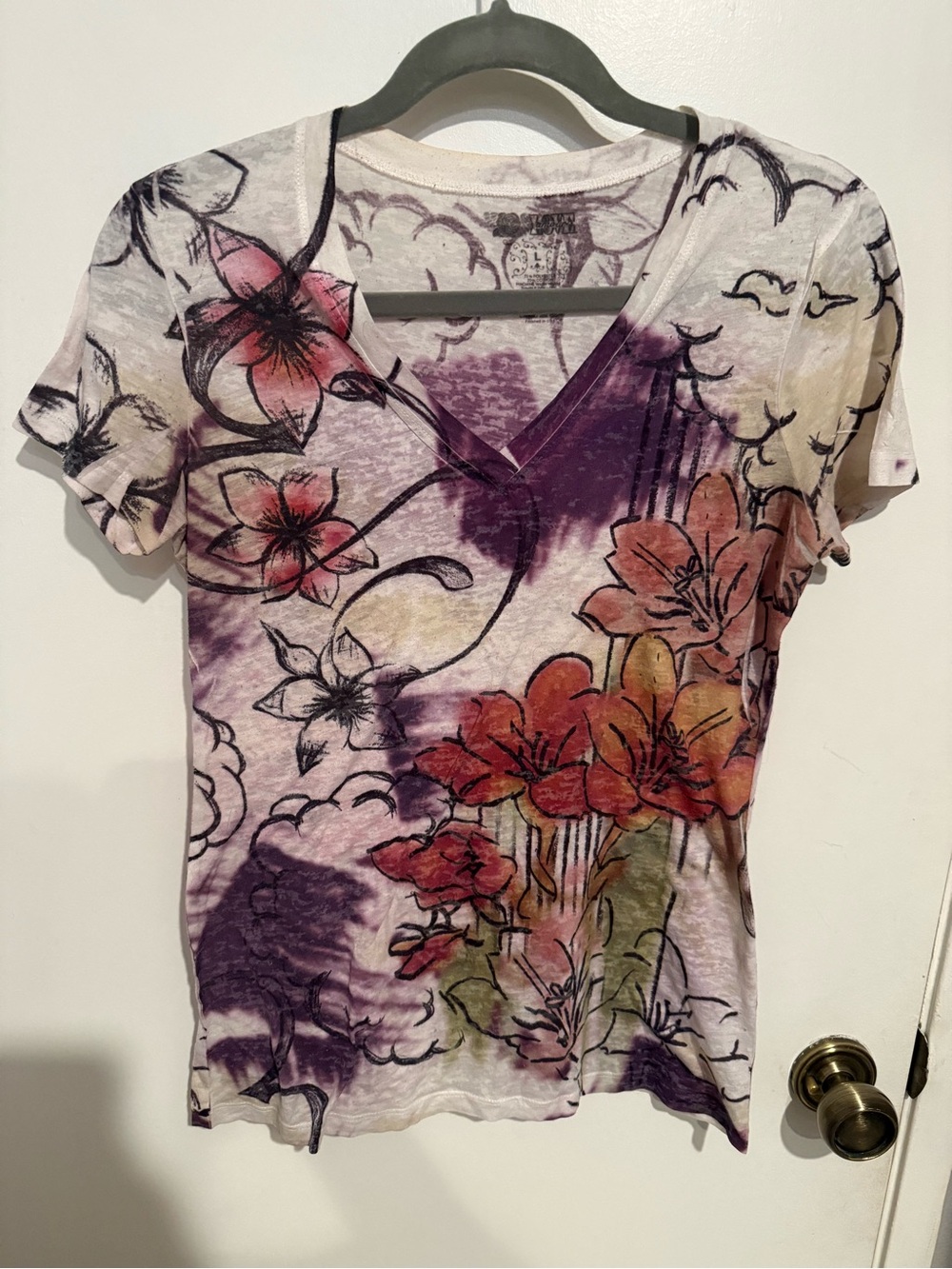 Love Amour Floral V-Neck Tee in Purple, Pink & Green